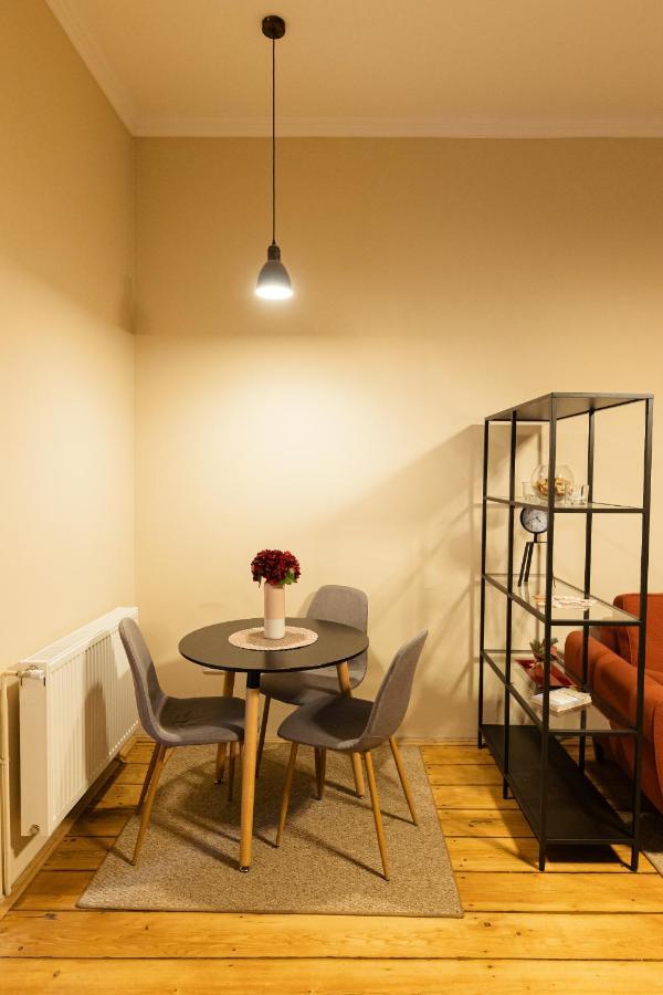 Chic Apartment In Historical City Center Timişoara Exterior foto